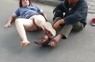 XXX زیبا با یک عضو بین دانلود فیلم اچ دی سوپر پاها کشش یک دوست