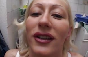 XXX لذت زبان با فیلم سکسی ماساژ سرطان